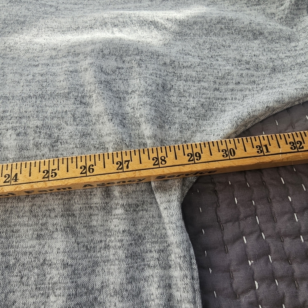 Gray V-Neck Sweater Dress - Picture 4 of 6